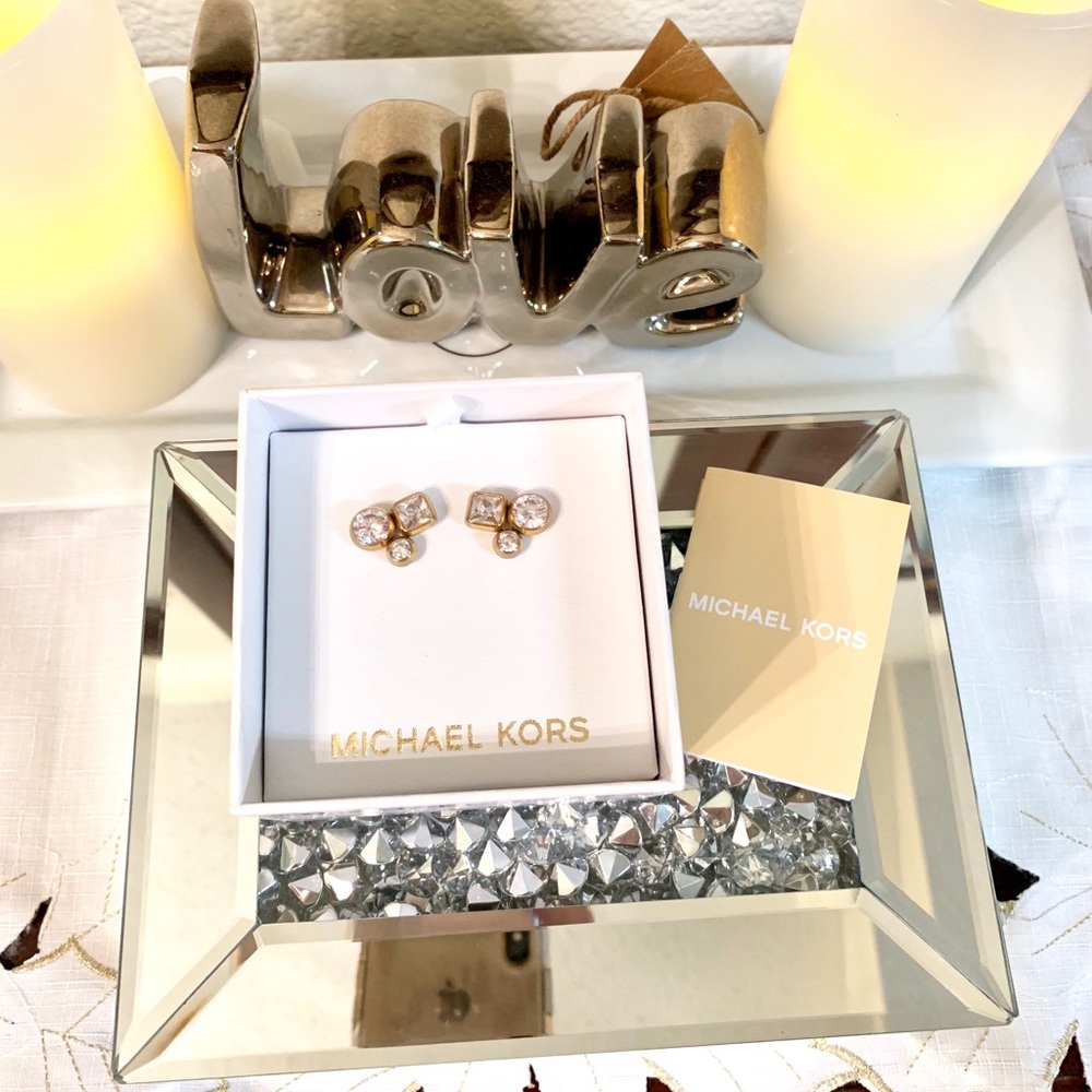 Michael Kors Earrings - Picture 2 of 5